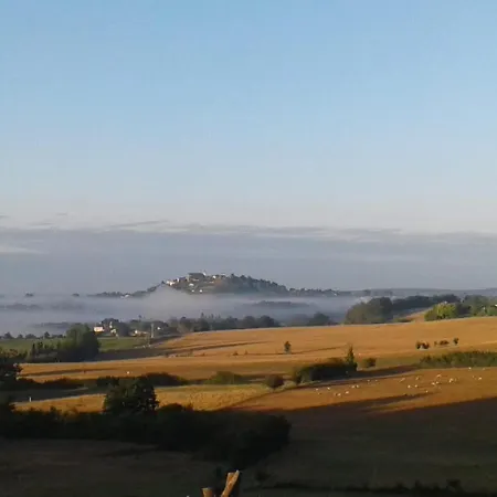 Nyaraló Private With Stunning Views & Shared Pool Laussou