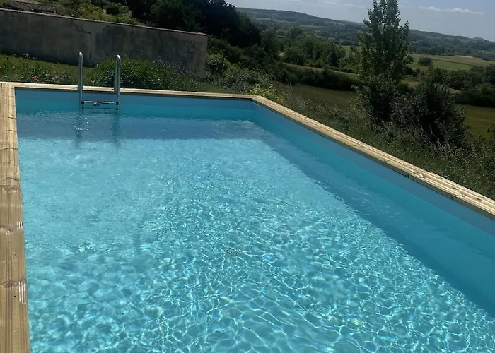 Nyaraló Private With Stunning Views & Shared Pool Laussou